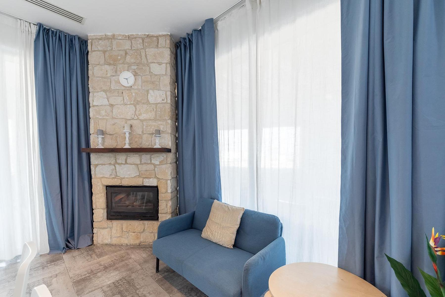 Blue Diamond Beach Villas بافوس المظهر الخارجي الصورة