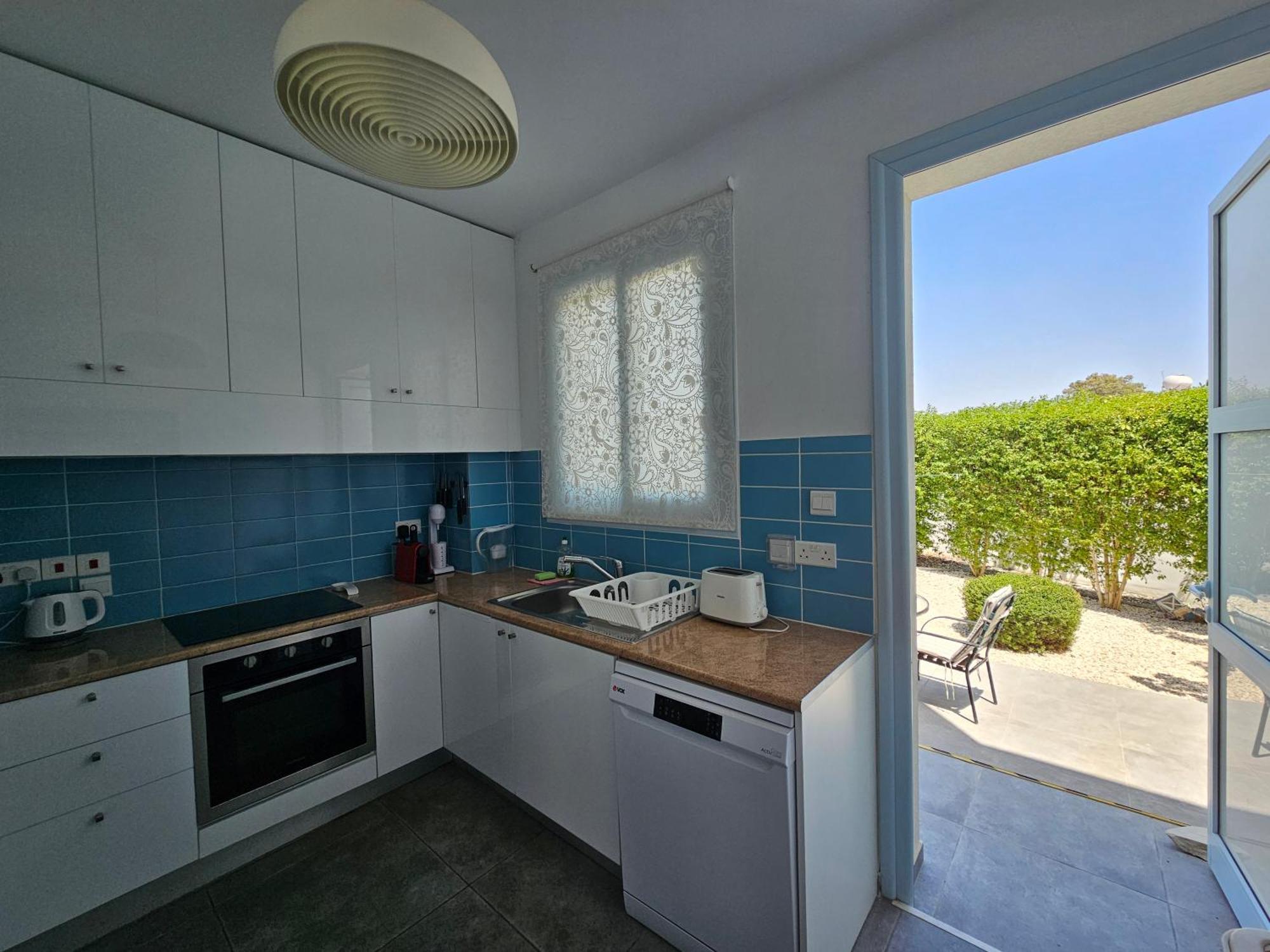 Blue Diamond Beach Villas بافوس المظهر الخارجي الصورة